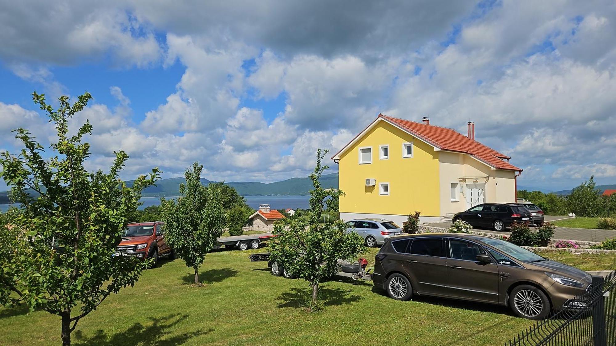Blue Lake Luxury Rooms Grabovica Экстерьер фото