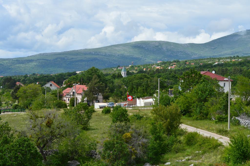 Blue Lake Luxury Rooms Grabovica Экстерьер фото